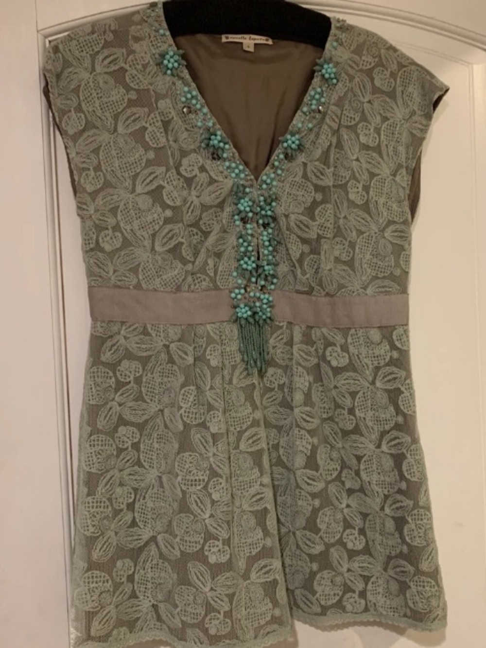 Nanette Lepore mint green lace beaded V-neck tunic